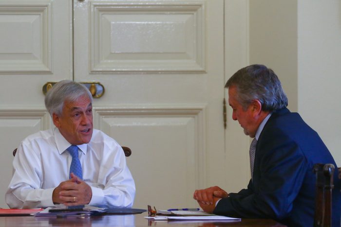 Piñera pide a Jorge Atton «combatir el terrorismo» en la Araucanía en su  primera reunión como intendente