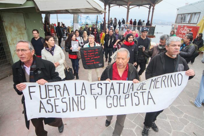 Armada se niega a retirar monumento de ex Comandante José Toribio Merino