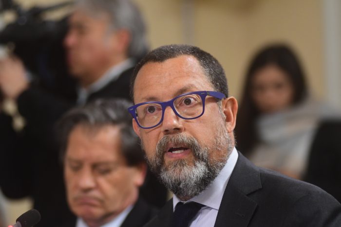 Francisco Orrego: «No está en los planes de este gobierno privatizar ni menos cerrar» TVN