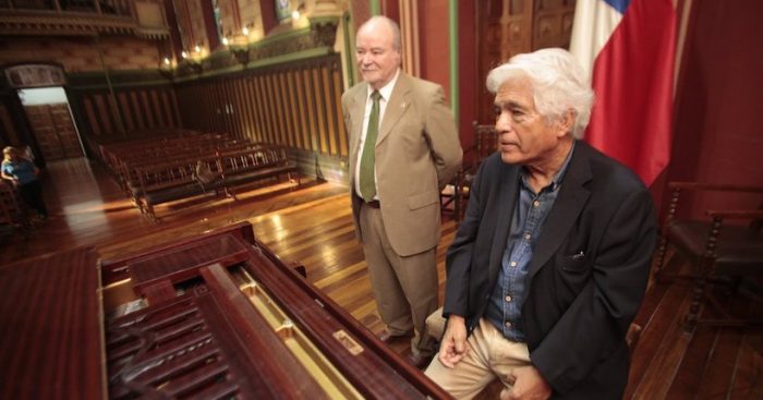 Pianista Roberto Bravo será investido como Dr. Honoris Causa por la UTEM