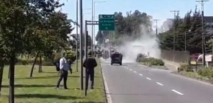 Enfrentamiento de estudiantes y Carabineros  frente a la Universidad Católica de Temuco