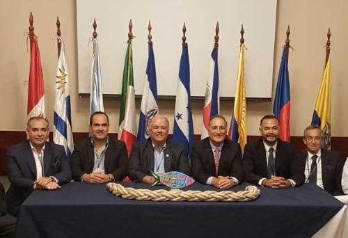 Encuentro de pesca latinoamericana termina con acuerdo para reciclar cabos marinos, redes de pesca y otros materiales plásticos