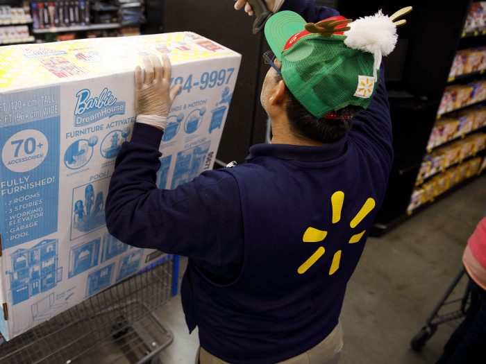 Clientes de Walmart reciben nuevas ofertas: su personal no