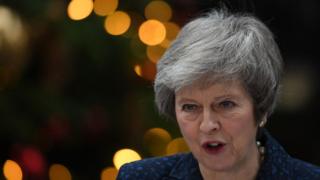 La primera ministra británica, Theresa May, se enfrentará a un voto de no confianza de su partido por la crisis del Brexit