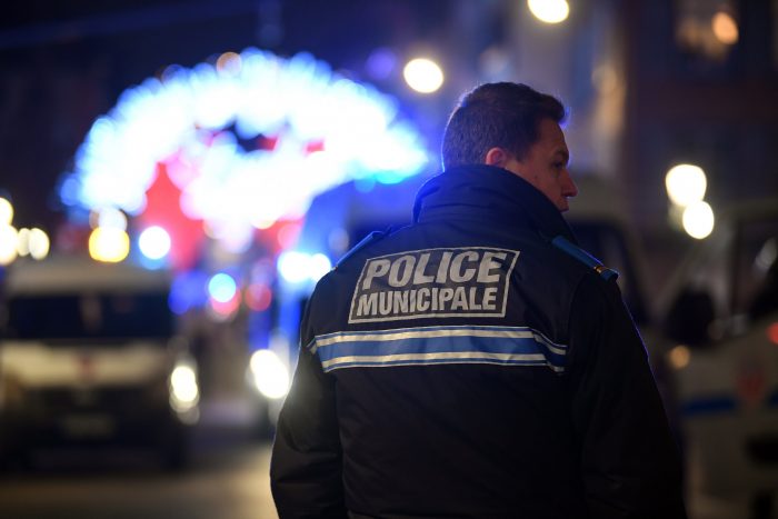 Se elevan a dos los muertos y a 11 los heridos por tiroteo en Francia