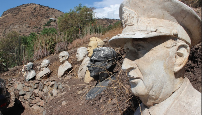 Arturo Hevia, el escultor detrás de los monumentos a Allende y Merino: “Todos tienen derecho a tener una estatua”