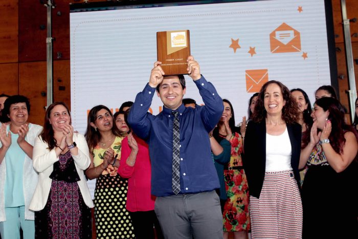 Proyecto con caracoles para alumnos con necesidades especiales ganó Premio Enseña Sustentable 2018