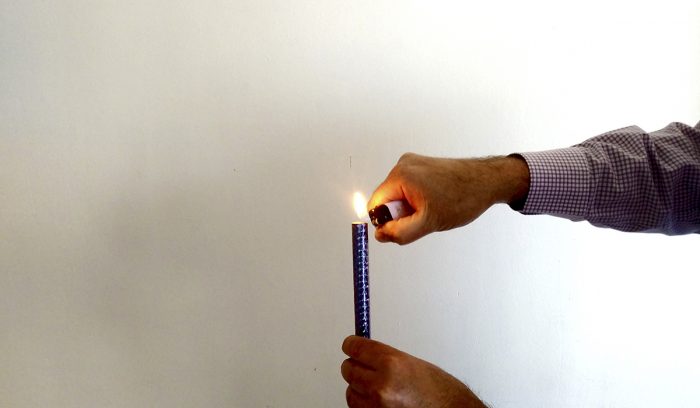 Sernac y Coaniquem advierten riesgos de «velas bengala»