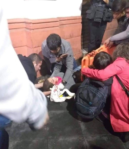Jornada de protestas en puerto de Valparaíso deja a cuatro personas heridas luego de un atropellamiento en medio de manifestación