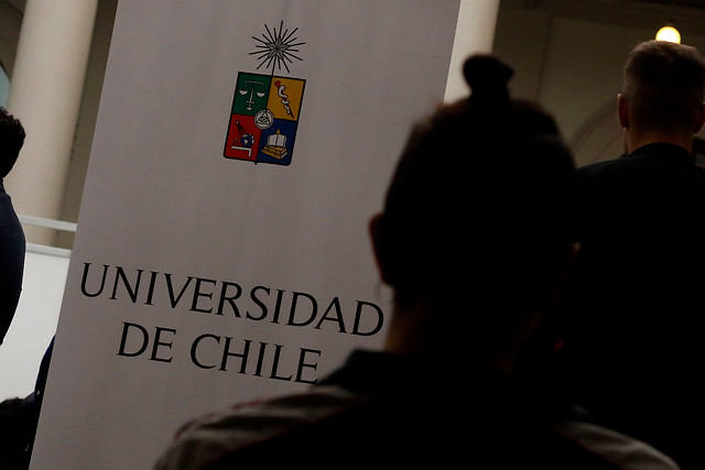 Inquietud en la Universidad de Chile por alza de aranceles hasta en 9,9% para alumnos nuevos en 2019