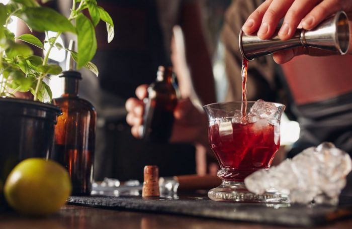 Los bartenders se hacen cada vez más populares: «Los chef pasaron de moda»