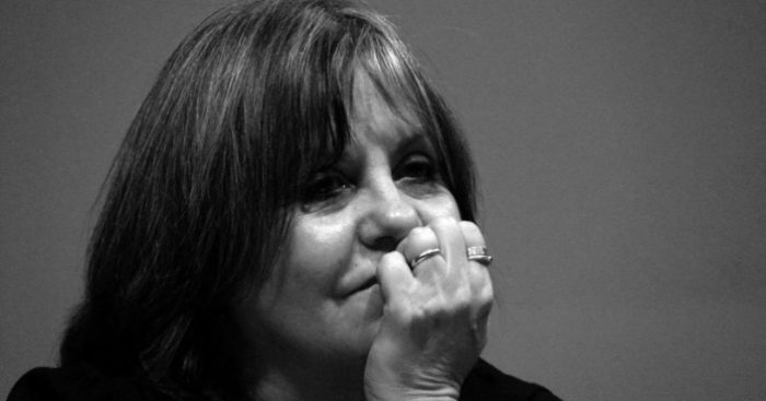 Diamela Eltit: “Modificar la riqueza desató la histeria de la derecha chilena”