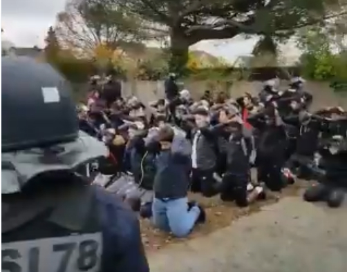 Indignación en Francia por imágenes de estudiantes secundarios amarrados y arrodillados tras ser detenidos por la policía en manifestaciones