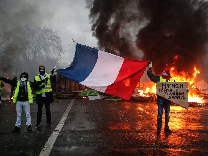 El peligro para la credibilidad fiscal francesa luego que Macron cediera ante manifestaciones