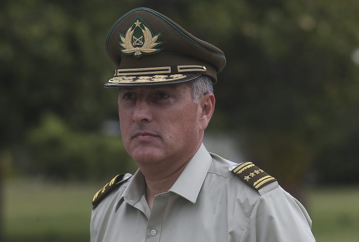 «Pecamos de soberbios»: General Mario Rozas hace autocrítica y reconoce crisis en Carabineros