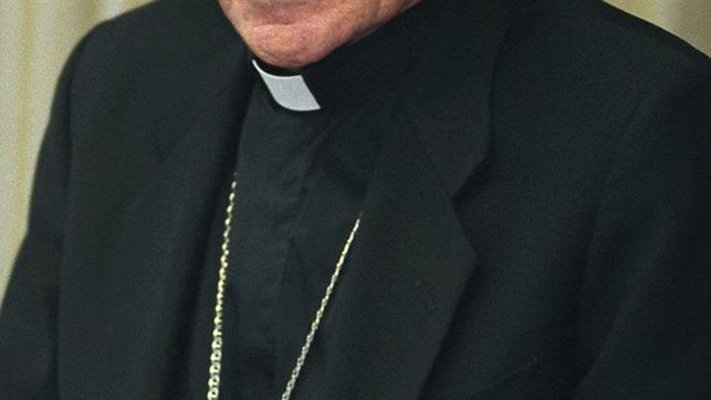 Tras orden del Vaticano para reabrir proceso por abuso sexual, Justicia rechaza recurso de sacerdote Roberto Valderrama