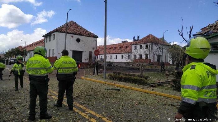 Al menos 9 muertos por carro bomba en Escuela de la Policía en Bogotá