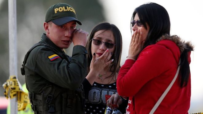 Carro bomba en Colombia: la conmoción en Bogotá después del atentado que dejó 21 muertos en una escuela de policía