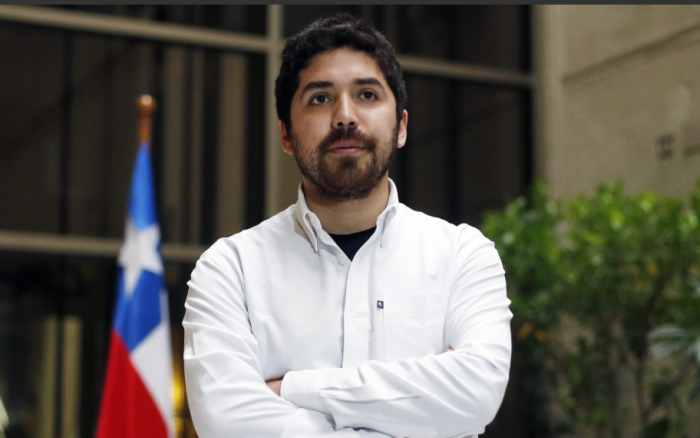 Diputado Juan Santana es elegido como presidente de la Juventud del Partido Socialista