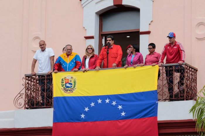 Se caldean más los ánimos: Maduro rompe relaciones con EEUU