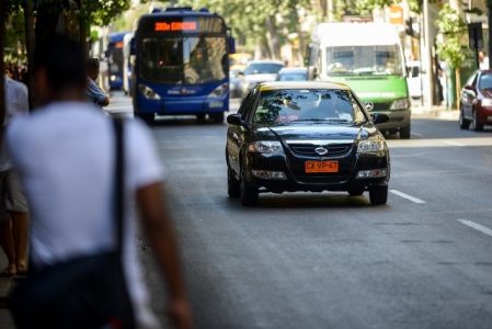 Si tienes taxi o colectivo, hay un bono de $100 mil al mes que todavía puedes cobrar
