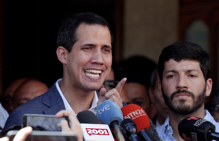 Contraloría venezolana audita a Guaidó por recibir dinero «sin justificación»