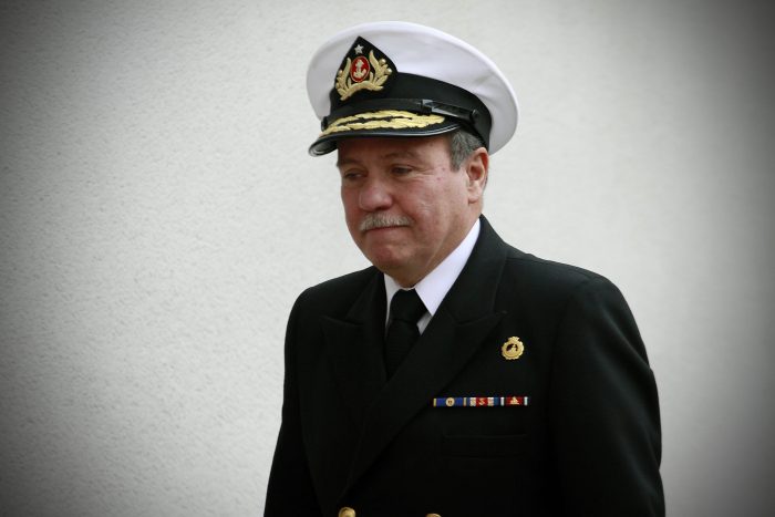Armada calificó de «falsa» querella contra el comandante en jefe Julio Leiva Molina