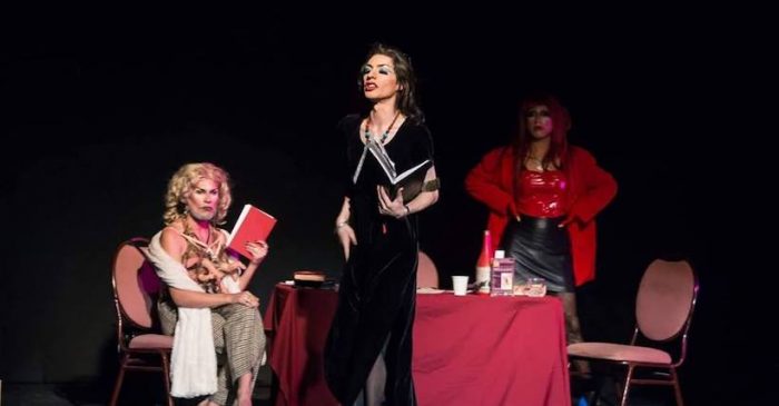 Obra «Las poetisas»: teatro y poesía queer en Antofagasta