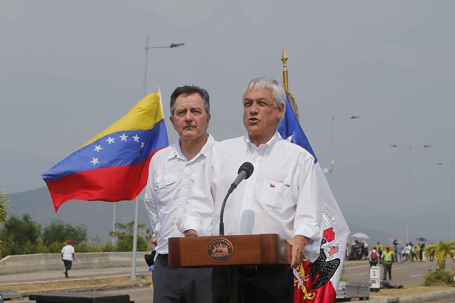 Cúcuta no alcanza para Piñera: aumenta la desaprobación al mal manejo de las emergencias y Ampuero baja 7 puntos