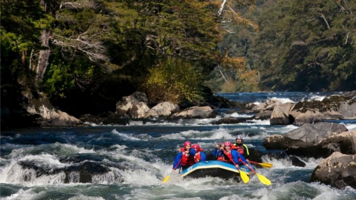 Inédita jornada de rafting inclusivo se vivió en las aguas del Río Ñuble