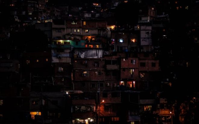 Venezuela sin luz: cómo funciona su sistema eléctrico y por qué colapsó