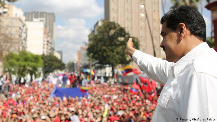 Maduro promete que “en los próximos días” se resolverá apagón