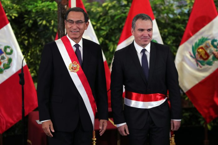 Popular actor y director de cine jura como nuevo primer ministro de Perú