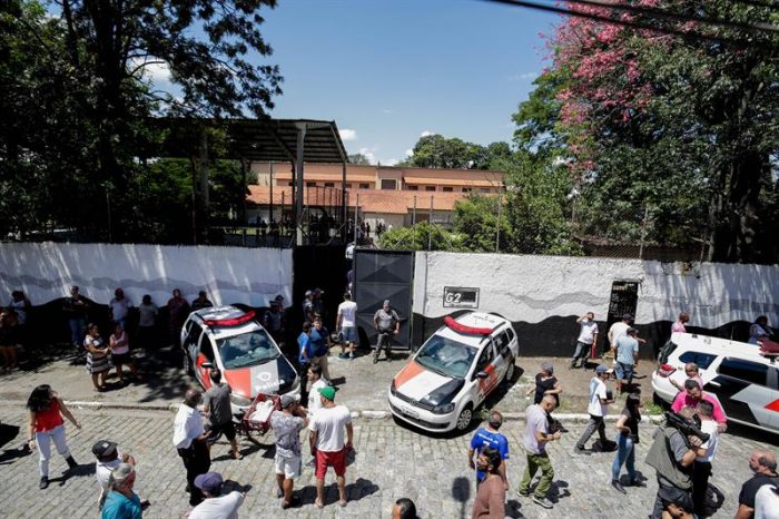 Suben a diez los muertos en ataque a escuela en ciudad brasileña de Suzano