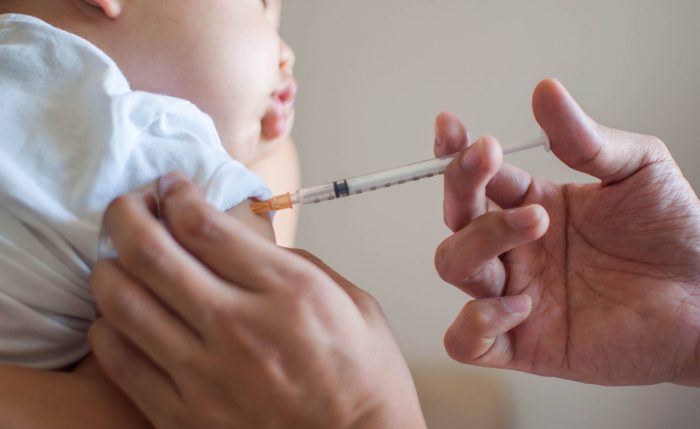 Si «no hay vacuna, no hay escuela»: la drástica medida de Italia para combatir el movimiento antivacunas