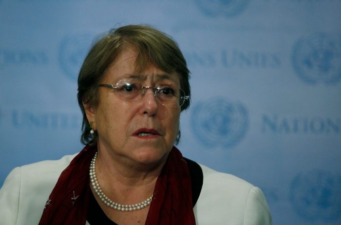 Bachelet: «Estoy profundamente preocupada por la criminalización  de la protesta pacífica y la disidencia en Venezuela»