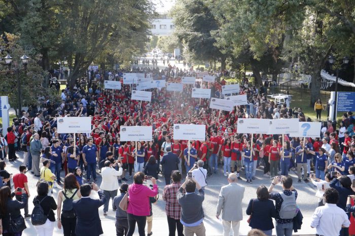 Realizan histórica recepción a la «Generación Centenario» de la Universidad en Concepción