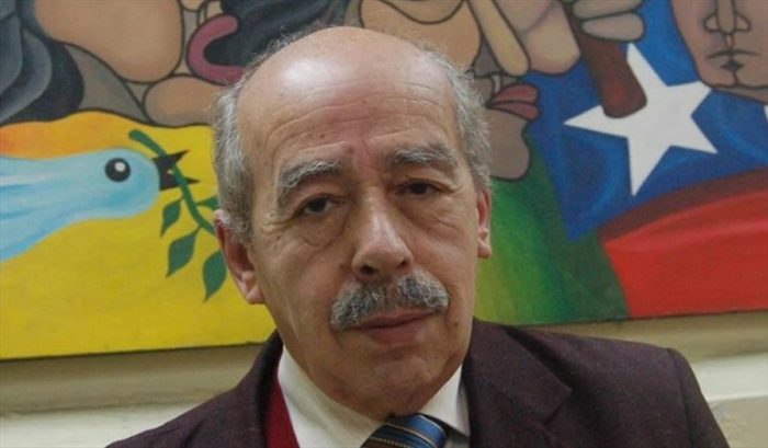 Mundo político despide a Jorge Insunza Becker: sus restos son velados en la sede de la CUT