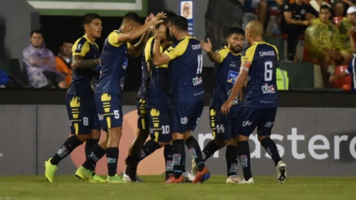 Copa Libertadores: Universidad de Concepción sigue con su campaña invicta tras empatar con Olimpia como visitante