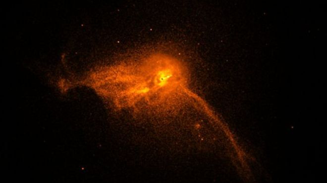 Primera foto de un agujero negro: así son los alrededores de la imagen que le da la vuelta al mundo