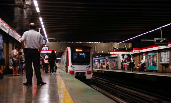 Preguntas incómodas sobre el aumento de suicidios en el Metro de Santiago