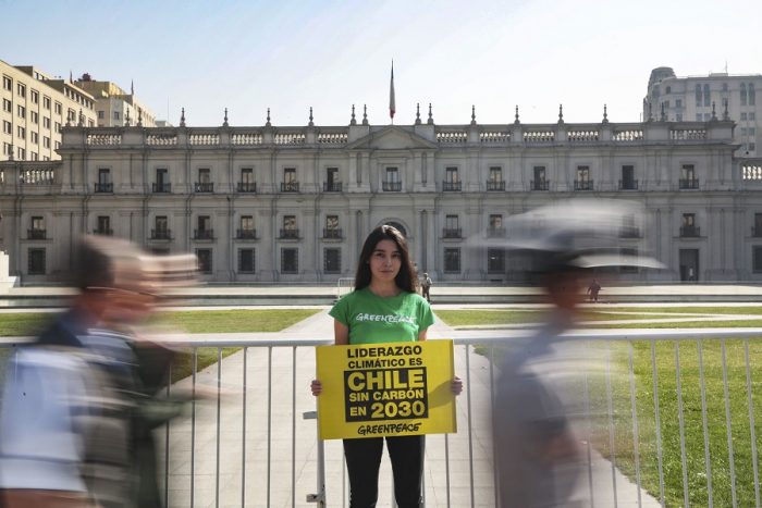 Greenpeace y lanzamiento de la COP en La Moneda: “Para que sea una cumbre climática histórica, Chile debe terminar con el carbón en 2030”