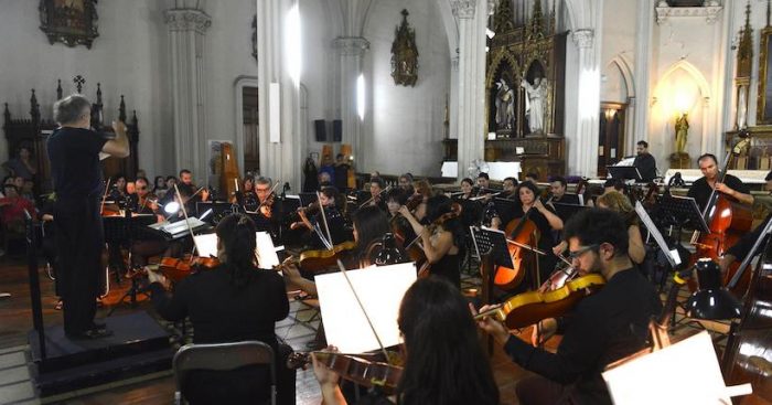 Orquesta Clásica y Coro Usach presenta Réquiem de Mozart en Iglesia de Independencia