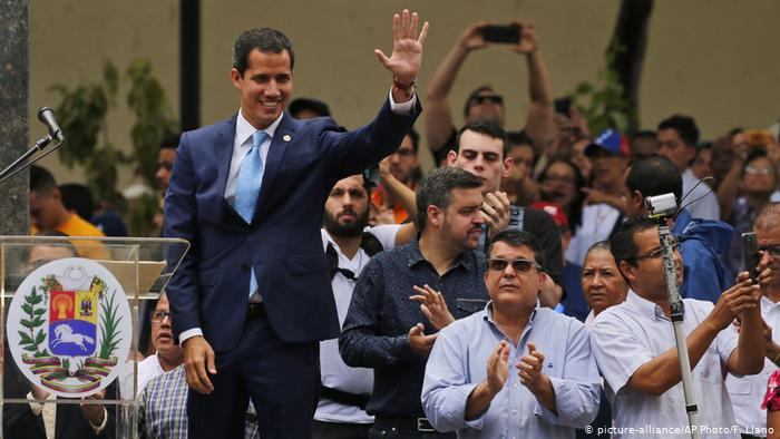 Guaidó convoca a nueva marcha para “cese de la usurpación”