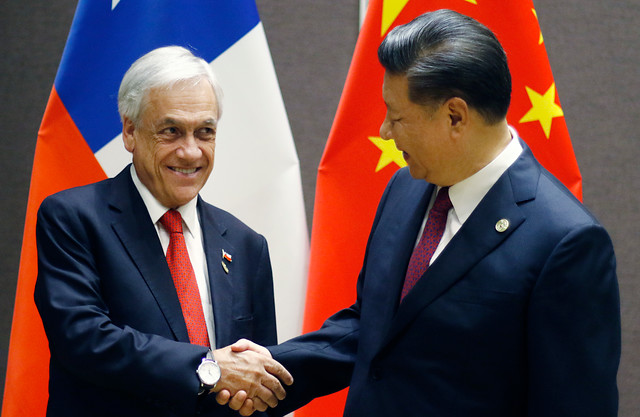 A Pompeo no le gusta esto: Piñera fija visita a China antes de fin de mes