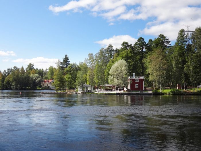 Vacaciones gratuitas en Finlandia para conocer su secreto de la felicidad