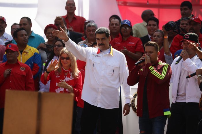 Maduro propone adelantar elecciones legislativas como solución a la crisis en Venezuela