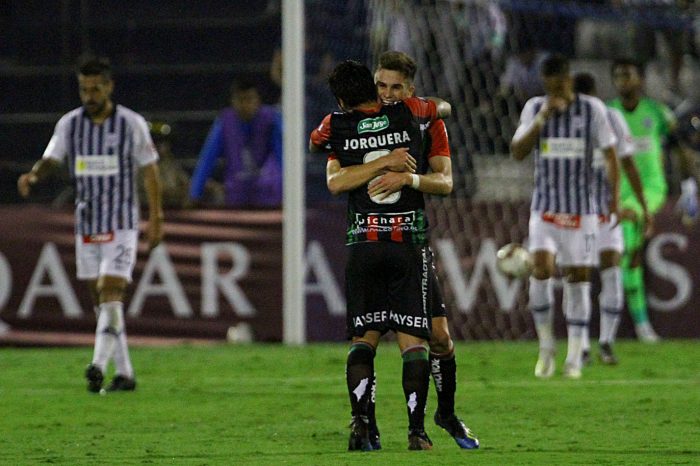 Cumplió la tarea: Palestino ganó en Perú y clasificó a la Copa Sudamericana