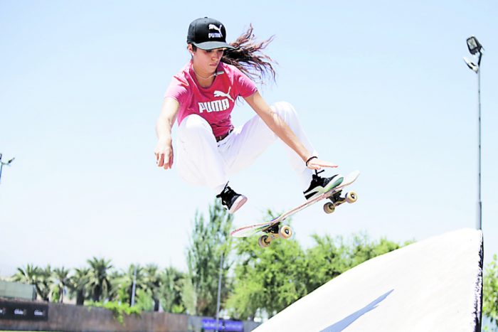 María José Rojas será la primera mujer que competirá por Chile en el Mundial de Skate