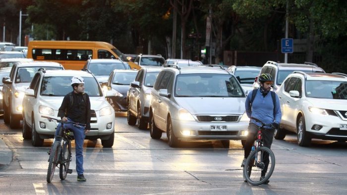 Consulta a ciclistas busca conocer los principales problemas a la hora de pedalear en las calles